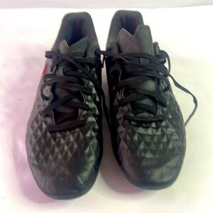 Nike Tiempo Legend 8 Club FG MG 'Black Red Hero' AT6107-004